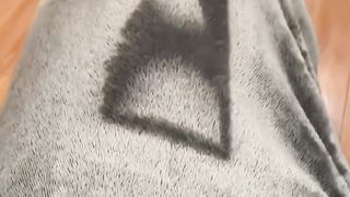 Spectacular drawings on the leg