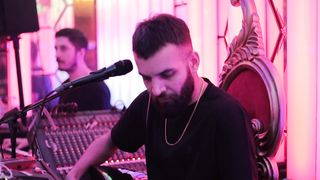 Kadir ÇINAR Yanık MEYRA Aşığım Yanmışım 06 PAVYON