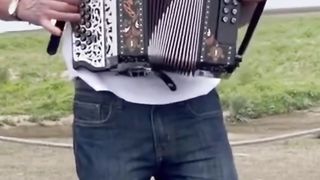 Lindíssimo Vira muito bem tocado