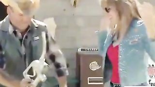 Videos viral