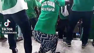 Danse au stade ????????