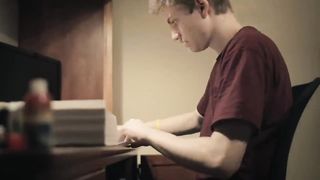 Перестрелка в кинеографе (Kineograph, англ. flip book)