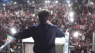 Abrar ul Haq Sing Song in Lahore Jalsa , Imported Hakoomat Song 2022