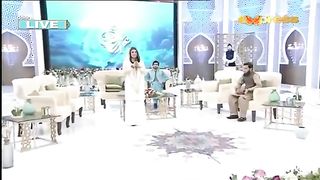 Javeria_Saud___Aye_Sarkar_Madina___Ramazan_2018___Express_Ent