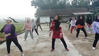 let's do morning exercises, friends