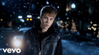 Justin Bieber - Mistletoe (Official Music Video)
