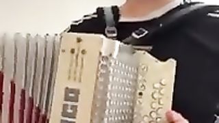 Uma bela coletânea de modas muito bem tocadas pelo Miguel Vieira.
