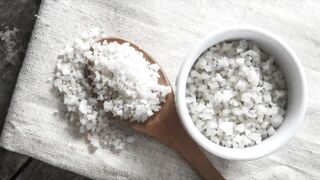 5 Reasons Why You Need More Salt in Diet? – Dr.Berg on Salt Intake