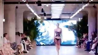 NATALIA FEDNER, LOS ANGELES SW 2023, ART HEARTS FASHION, REVISTA SMART
