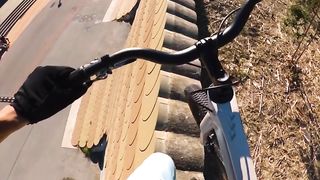 When your friend says he knows a spot ???????? @TomomiNishikubo. Upload