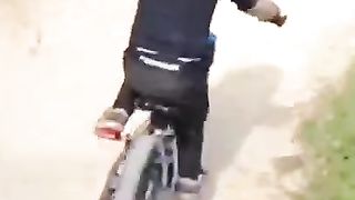 Toddler riding DOWNHILL MTB？! ???? I can do that better ????  glow up video ????