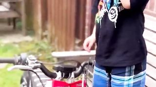 Don't touch the motocross bike!？! ????????