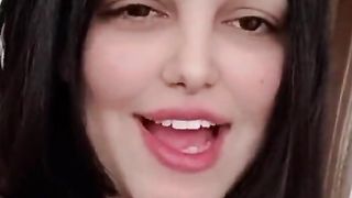 #explore قلبي لزم جداحه ولدنياء حركها #makeup #love #dance تحياتي كل متابعيني-iafM3yqDIBU