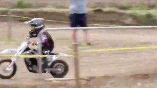 Riding motocross with @HarrySchofield ????