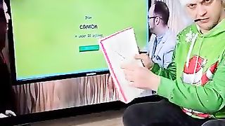 What_kind_of_drawing_is_this___????_#shorts(360p).