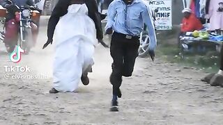 Don't Run!! ????????