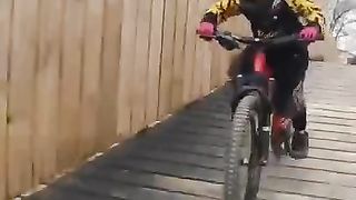 Riding dirt jumps - at NIGHT ????????