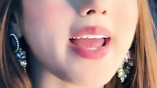 Chal Chale In Galio Ma Jahan Mohabbat Ki Awa Chalti Hai