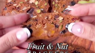 Fruit & nut crackers recipe