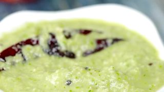 Steamed poha vada