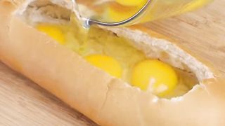 Bread stuffed with eggs, the most incredible breakfast you’ve ever seen!!