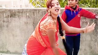 - Sirf Sunday ko #viralshort #youtubeshorts #shortvideo #shorts #hindisong #dance-