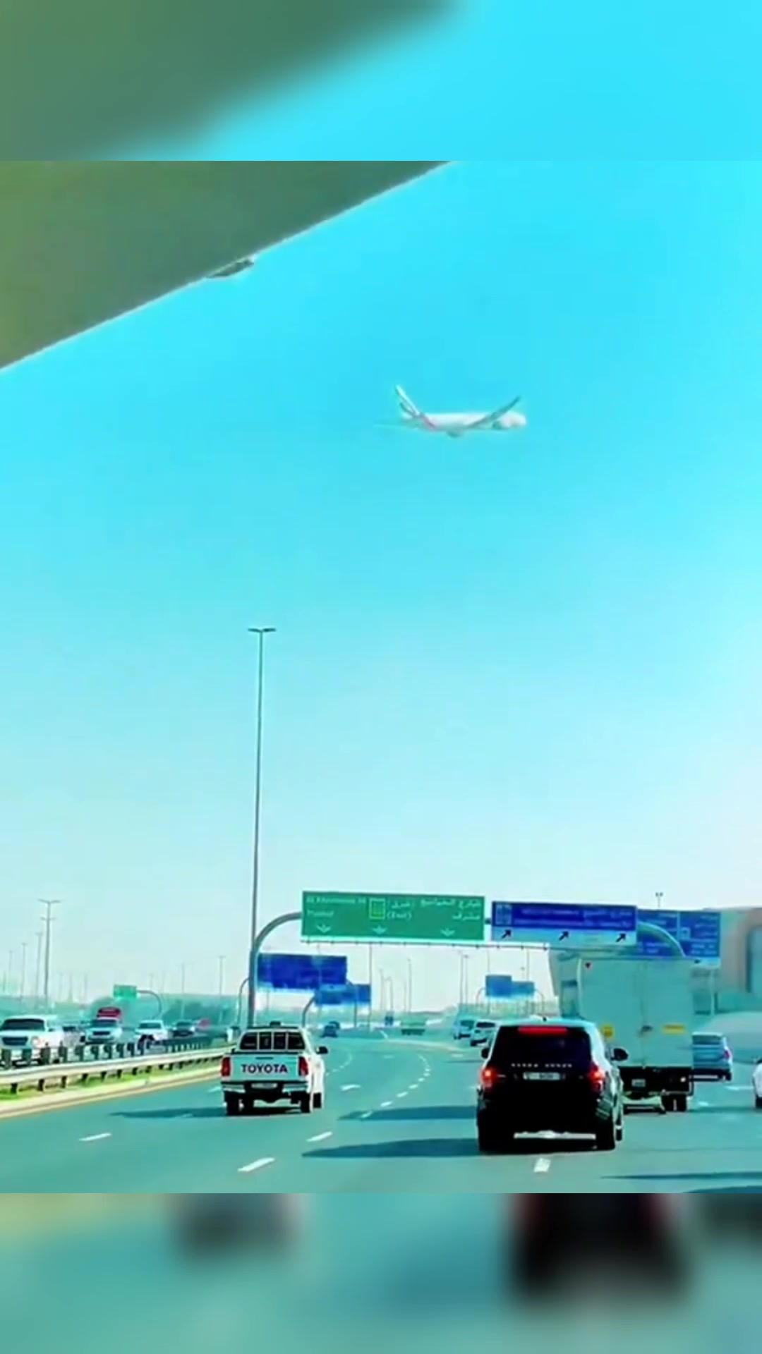 Emirates Airlines View Dubai Road Febspot