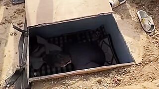 Never_Make_Fun_Of_Qabar____Islamic_videos_islamicvideo_viral_edit_trending_allah_shorts