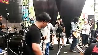 Slank Band Cover - Reaksi Kimia