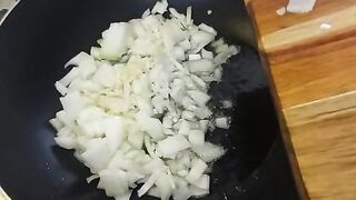 Delicious and delicious food, please watch carefully