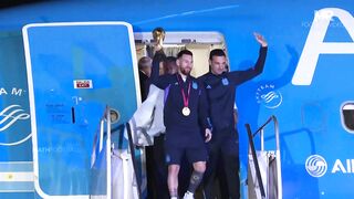 UNBELIEVABLE! Argentina and Lionel Messi are celebrating with plus five million fans.
