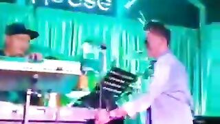 Lagu Malaysia /Hakikat Cinta - Salim