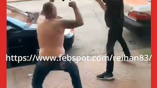 Real street fights.Perkelahian jalanan yang nyata