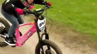 Revvi 18 bike？!