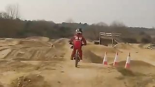MTB toddler - riding dirt jumps - SAVE or FAIL？!! ????