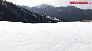 A_Beautiful_Scene_From_A_Hilly_Station_From_Kashmir_Video_Song