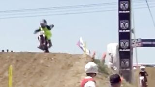Watch 8yr old Austin Edwards send the SXE championship jump ???? check @austin.edwards50 on Insta!!