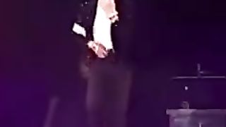 Michael_Jackson_Billie_Jean_Live_1995___1999_Mix_WhatsApp_Status(133).