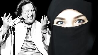 Kali Kali Zulfon Ke Phande Na Dalo