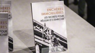 LIVRE ENCHÈRES IMMOBILIÈRES : LES SECRETS POUR RÉUSSIR ET S'ENRICHIR.  Je vaut mettre le lien en commentaire.