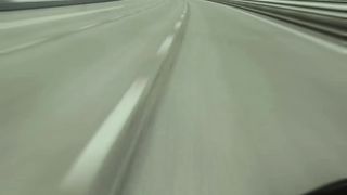 Wow 350 km/h
