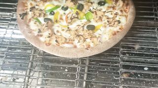 Fresh Pizza