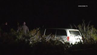 5 People Found Dead In Car