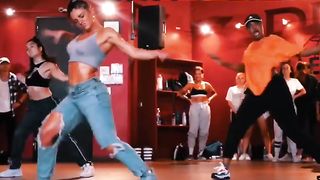 International dance day