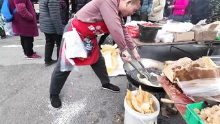 Street food in Majiasi market of Chengdu, the taste of my childhood