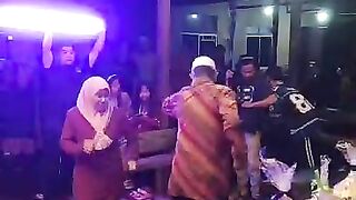 dance competition during the wedding ceremony..