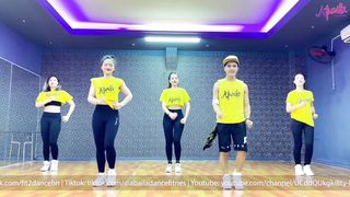 ZUMBA WARM UP ROUTINE FOR BEGINNERS - CHOREO BY Zin™️ LAMBIBOY - DANCE FITNESS