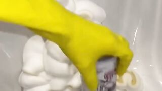 Foam drain cleaner