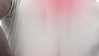 Fakta atau mitos? Bahaya mandi malam