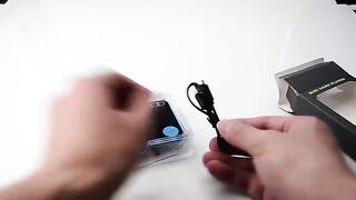 Portable console with 500 classic games